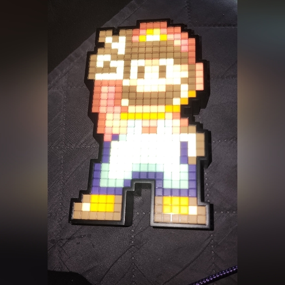 PDp PIXELS PALS MARIO SUPER MARIO WORLD LIGHT UP FIGURE. NO BOX - Picture 2 of 6